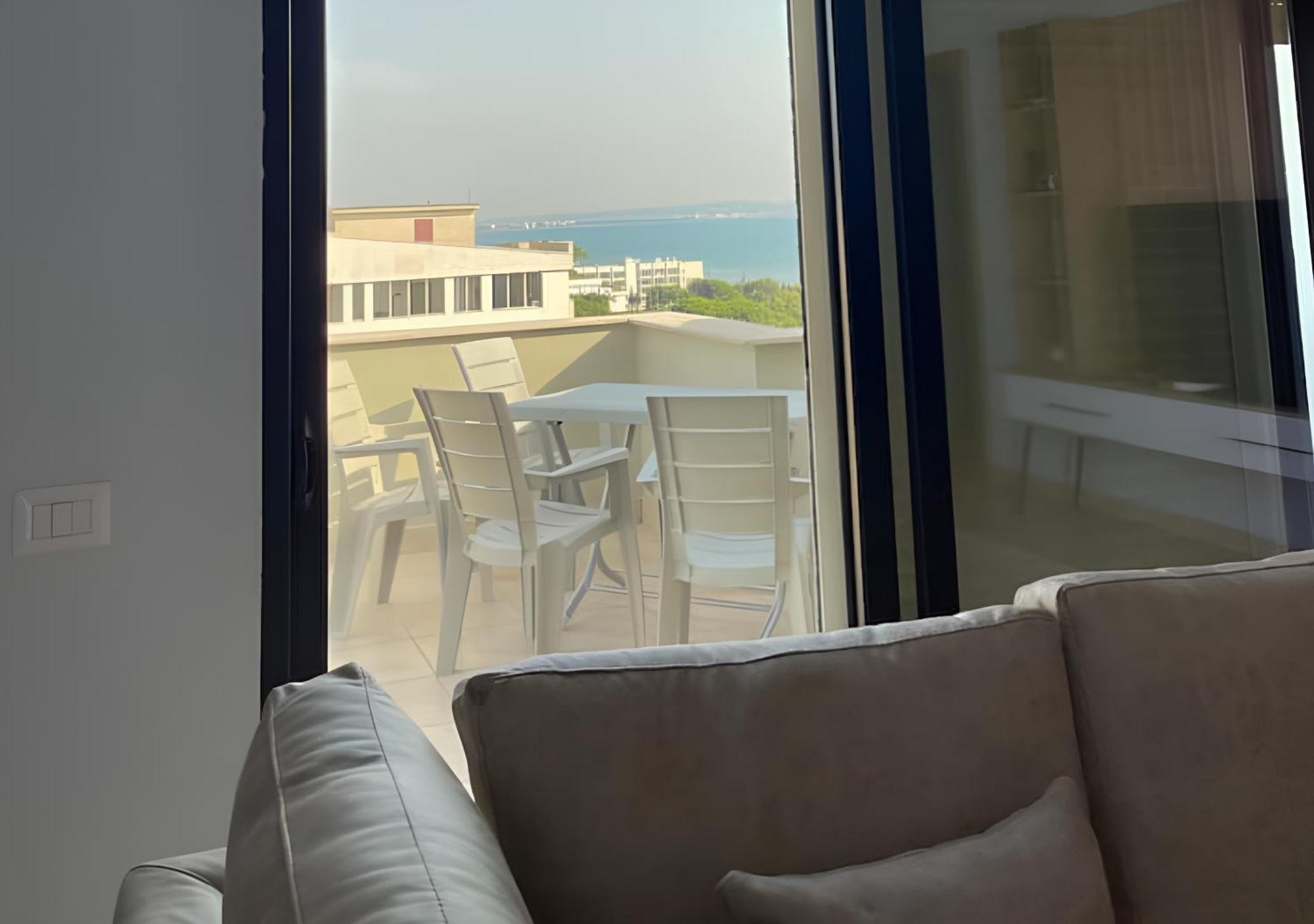 Yellow Building Durrës 외부 사진